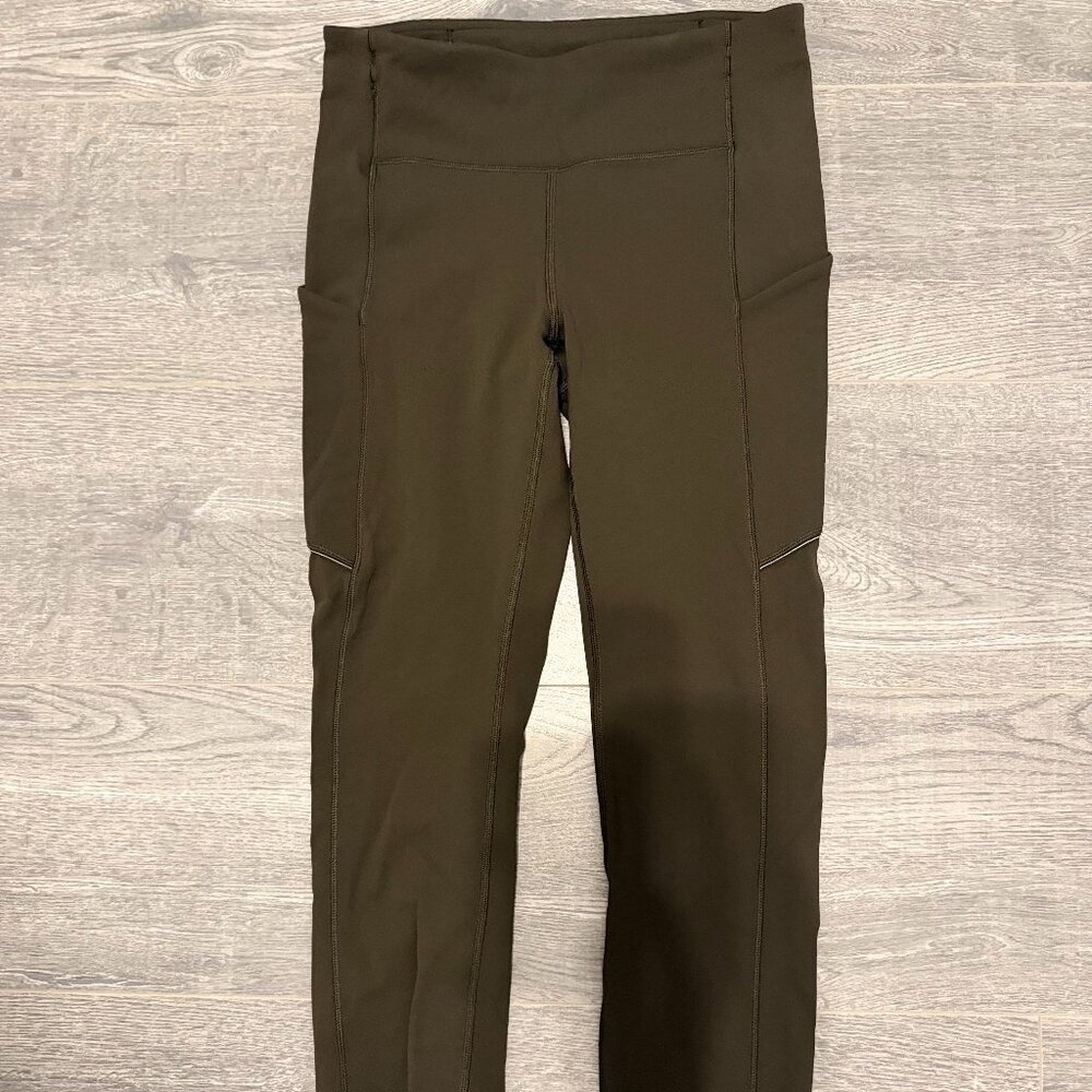 Lululemon Olive Green Speed Up Crop 21 Size 4 - Picture 2 of 8